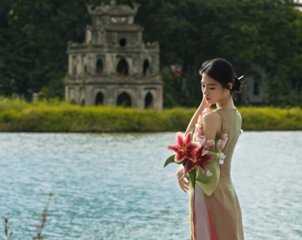 Khám phá Hà Nội mùa thu, 4 trải nghiệm khiến du khách say lòng