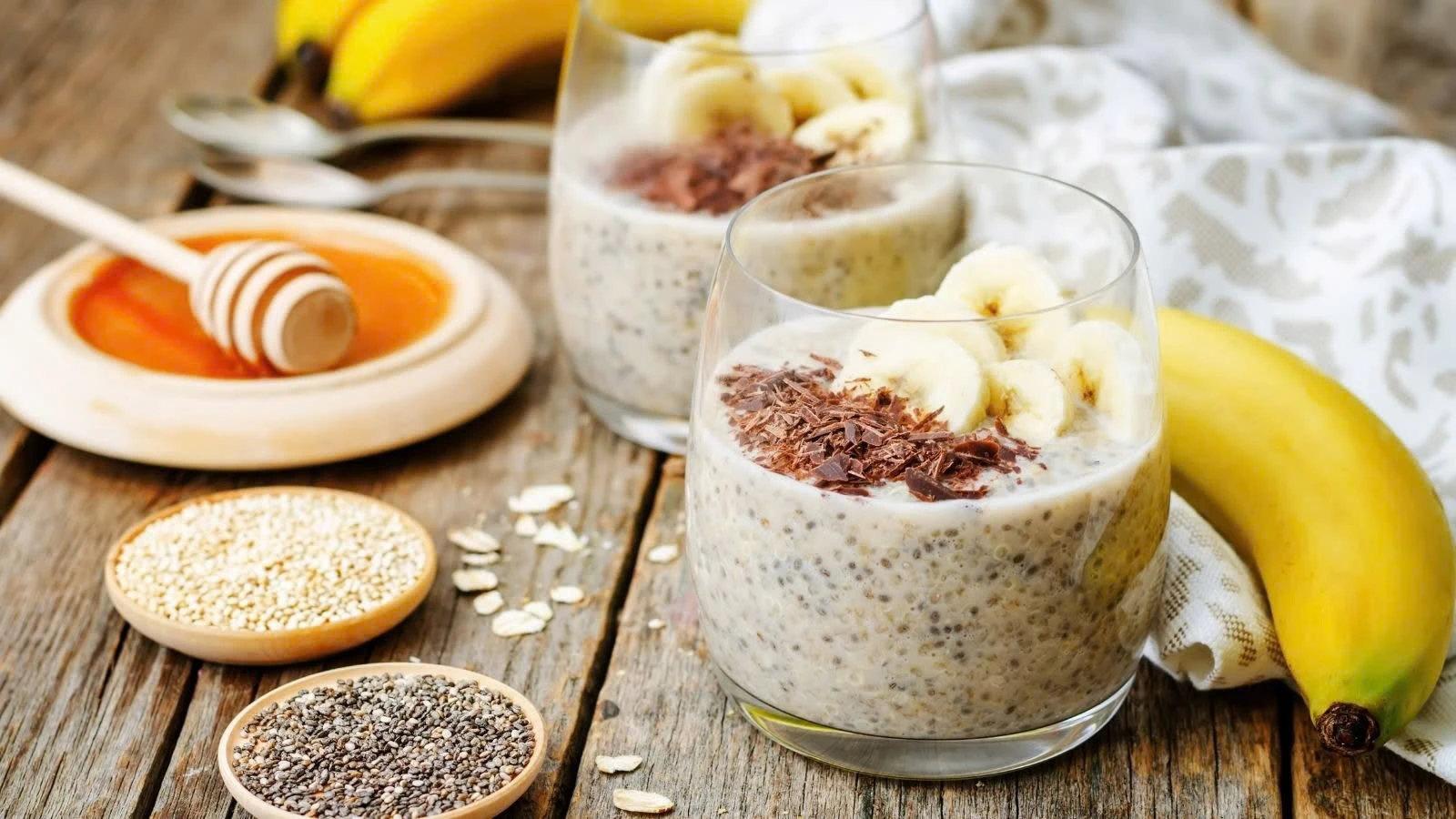 5 nhóm người nên thận trọng trước khi bổ sung hạt chia