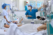 Để xuất những giải pháp đột phá trong chăm sóc và nâng cao sức khỏe nhân dân