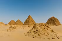 Giải mã thành phố kim tự tháp bị lãng quên giữa sa mạc Sudan 