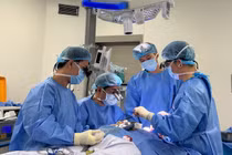 Phẫu thuật thành công tái tạo lưỡi cho bệnh nhân ung thư giai đoạn muộn