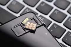 Những mẫu Android hiếm hoi vẫn cho phép mở rộng bộ nhớ