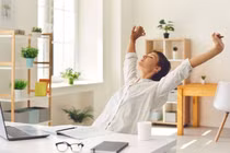 Thở hơi dài thúc đẩy não bộ đưa ra những quyết định táo bạo hơn