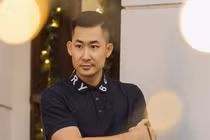 Ồn ào giữa Trọng Nhân “Hoa hồng trên ngực trái” và chủ tiệm bánh bò