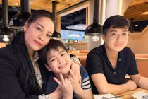 Nhật Kim Anh và chồng cũ đưa con trai đi ăn