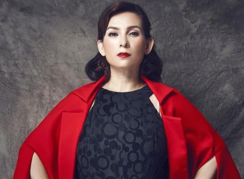 Ca sĩ Phi Nhung bất ngờ không “sến“