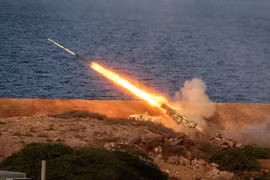 Cho đến nay, hàng ngàn cuộc tấn công của Mỹ và Israel, vào các cơ sở quân sự của Iran đã thất bại trong việc ngăn chặn mối đe dọa. Và dường như không phải mọi địa điểm sản xuất vũ khí của Iran, đều đã được tìm thấy và phá hủy.