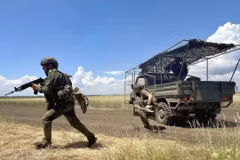 Nga bất ngờ xâm nhập Orikhiv, Ukraine tập hợp lực lượng phản công