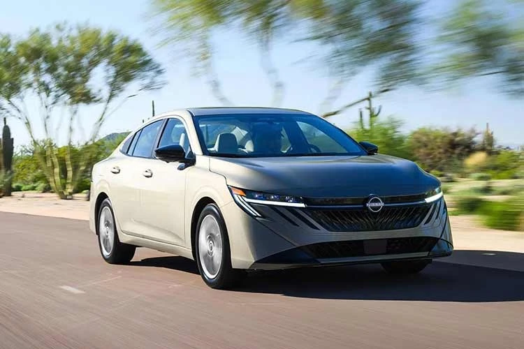 [GALLERY] Nissan Sentra 2027 từ 22.890 USD, đối đầu Honda Civic và Mazda3