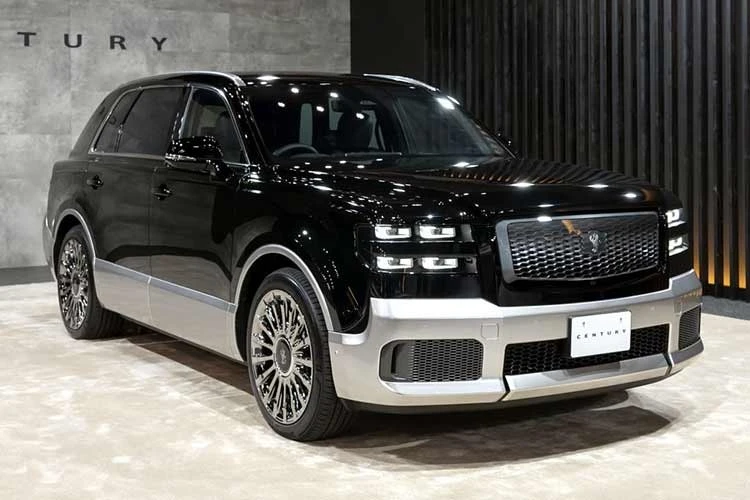 [GALLERY] Toyota Century có giá gần 20 tỷ, đắt hơn cả Rolls-Royce Cullinan