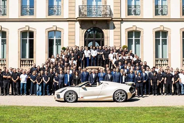 [GALLERY] Siêu phẩm Bugatti Mistral cuối cùng, khép lại kỷ nguyên động cơ W16