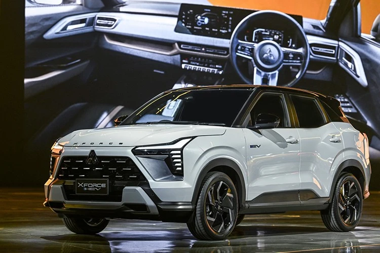 [GALLERY] Mitsubishi Xforce Hybrid sắp bán tại Philippines, chờ về Việt Nam