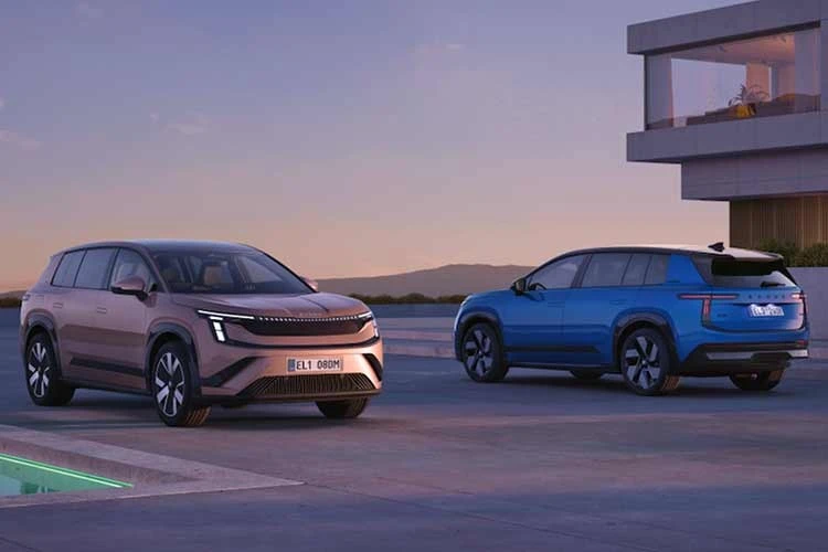  [GALLERY] Skoda Peaq 2027 vừa ra mắt - SUV điện 3 hàng ghế chạy 647 km/sạc