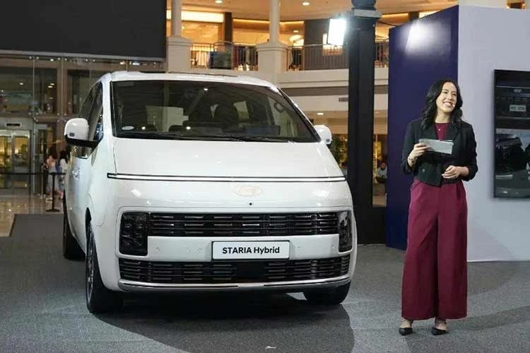 [GALLERY] Hyundai Staria Hybrid 2026 chào sân Đông Nam Á, từ 851 triệu đồng