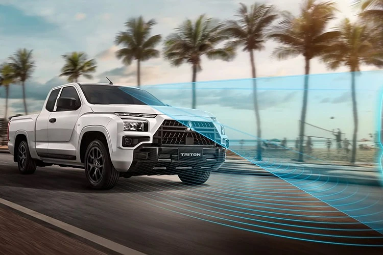 Mitsubishi Triton Street 2026 - bán tải đường phố từ 539 triệu đồng