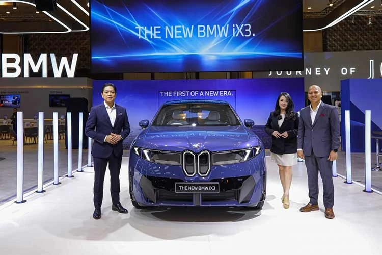 [GALLERY] BMW iX3 2026 ra mắt Đông Nam Á - chạy 805 km/sạc, giá 3,3 tỷ đồng