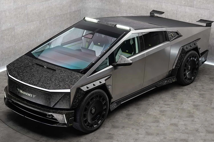 Bán tải điện Tesla Cybertruck "lột xác" với gói độ Mansory