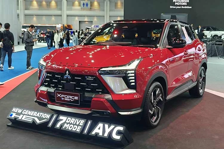 [GALLERY] Mitsubishi Xforce HEV "uống xăng" chỉ 4 lít/100km sắp về Việt Nam?