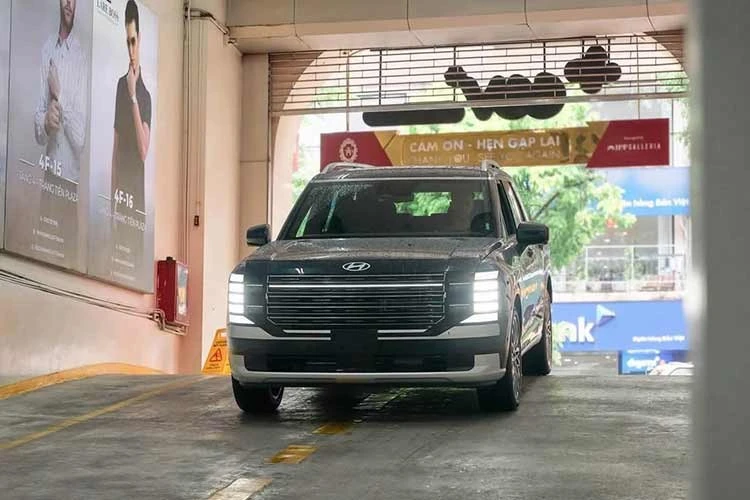 [GALLERY] Tóm gọn Hyundai Palisade 2026 "bằng xương bằng thịt" tại Việt Nam