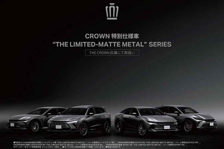 Cận cảnh Toyota Crown Estate sơn chống xước giá 1,6 tỷ đồng