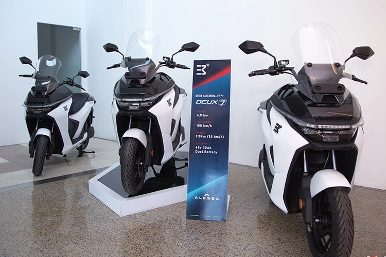 E3 Mobility Deux7 - xe máy điện giá 100 triệu tại Việt Nam