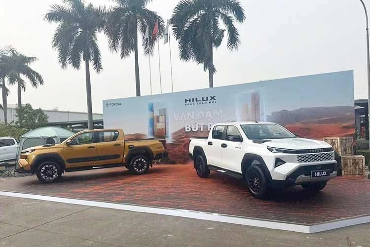 Toyota Hilux thế hệ mới đã có mặt tại Việt Nam, giá từ 603 triệu đồng