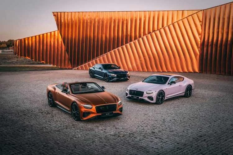 Gallery - Bentley ra mắt bộ sưu tập Continental GT "hàng thửa" cảm hứng từ thiên văn - image 16