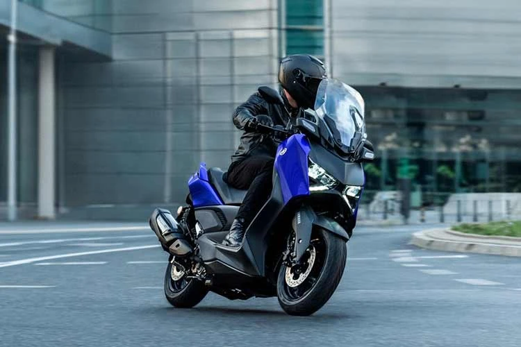 [GALLERY] Cận cảnh Yamaha XMAX ABS 2026 nâng cấp, giá khoảng 122 triệu đồng