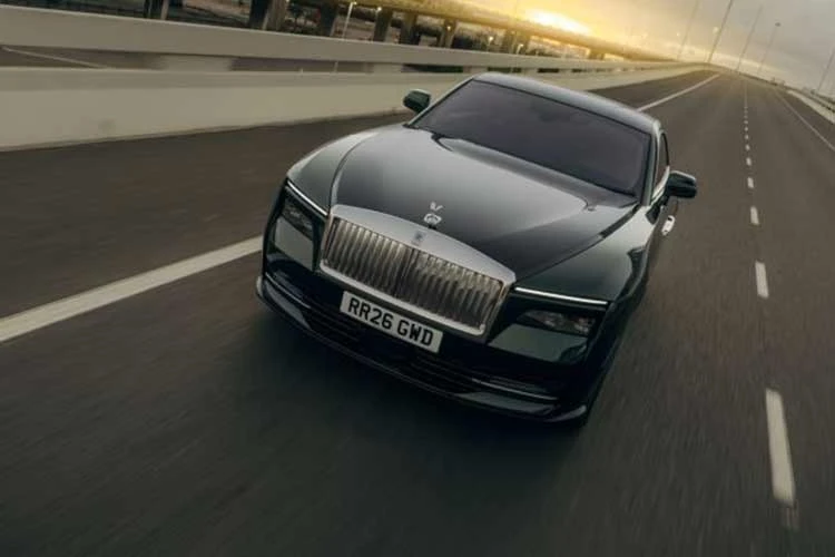 [GALLERY] Rolls-Royce Spectre Series II ra mắt - xe siêu sang điện 593 mã lực