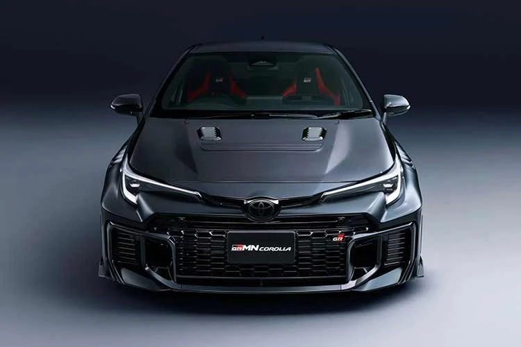 [GALLERY] Toyota ra mắt Corolla 2027 hiệu năng cao, giá khoảng 1,5 tỷ đồng