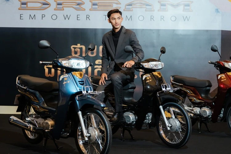 Honda Dream NCX nhập Campuchia bán hơn 100 triệu tại Việt Nam ra bản 2026