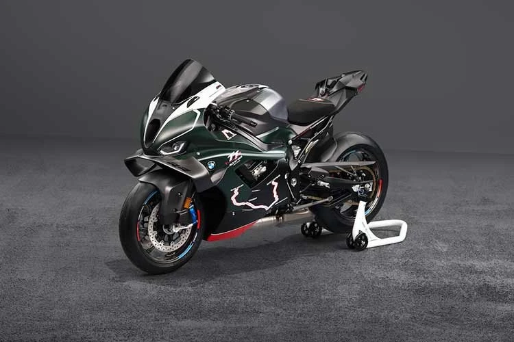 [GALELLRY] BMW ra mắt 115 chiếc M1000RR Isle of Man TT bản đặc biệt