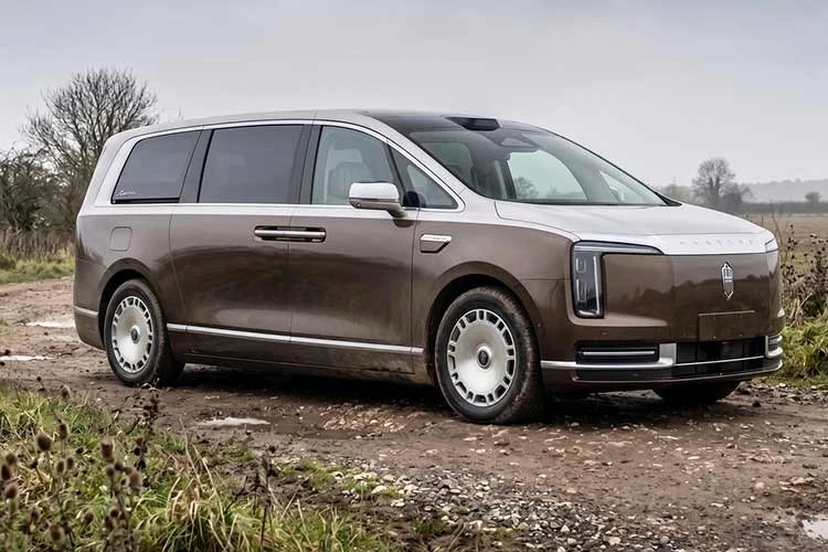 Maextro V800 - MPV cỡ lớn Trung Quốc "sang, xịn, mịn" như Rolls-Royce