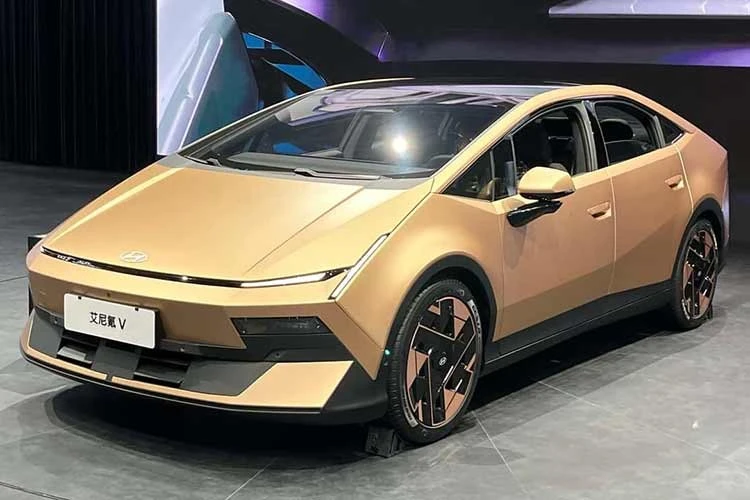  [GALLERY] Hyundai Ioniq V chạy điện tới 650 km/sạc, sắp có bản EREV