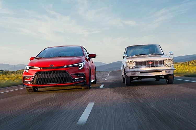 [GALLERY] Toyota ra mắt Corolla 60th Anniversary Special Edition từ 722 triệu