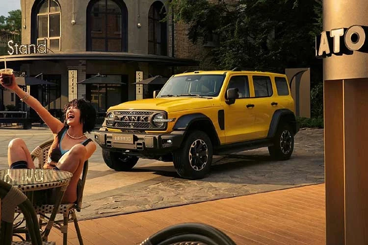 [GALLERY] Tank 300 2027 lộ diện, bản Hi4-Z chạy 200km không tốn 1 giọt xăng