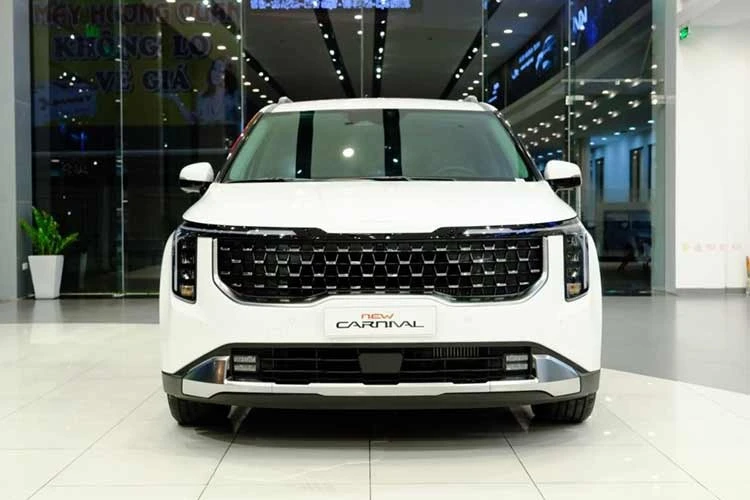 [GALLERY] Chi tiết Kia Carnival Hybrid Luxury tại Việt Nam, chỉ 1,399 tỷ đồng
