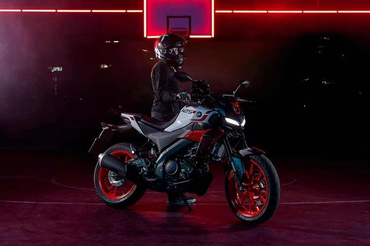 [GALLERY] Yamaha MT-125 2027 ra mắt - nâng cấp phanh ABS và màn hình màu TFT