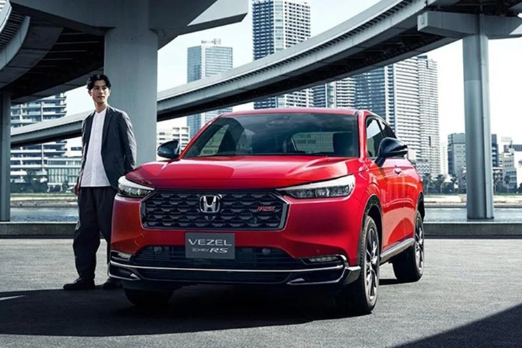 Honda HR-V e:HEV RS 2026 thêm dẫn động 4 bánh, từ 647 triệu đồng