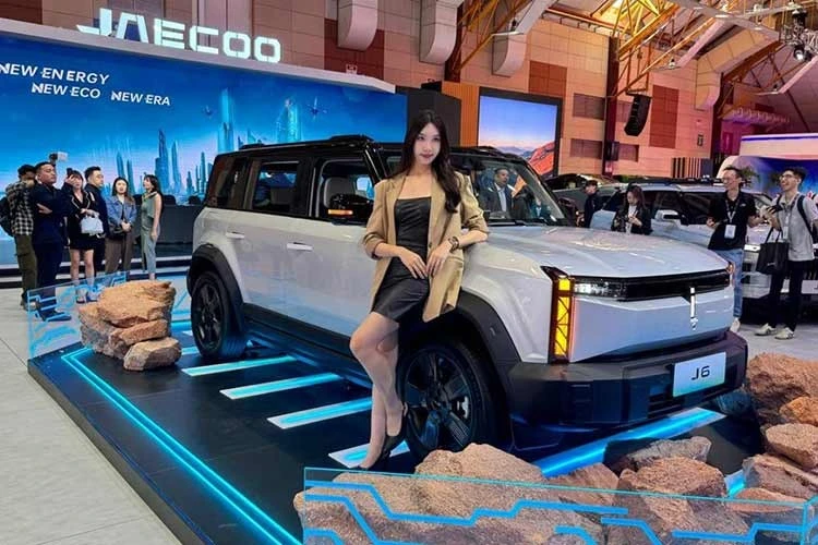 [GALLERY] Jaecoo J6 chạy 200km "không ăn xăng", khoảng 799 triệu tại Thái Lan
