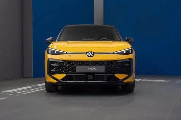 Cận cảnh Volkswagen T-Roc 2026 có giá bán từ 1,1 tỷ đồng