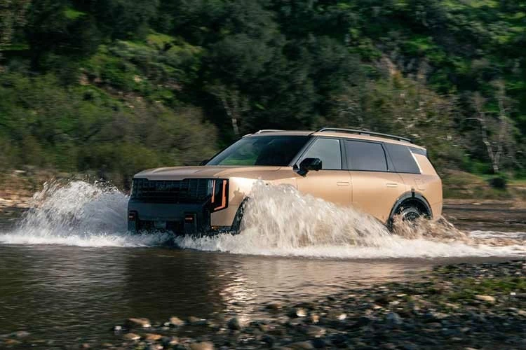 Kia Telluride X-Pro SX Prestige 2027 lội nước gần 1 mét, hơn cả SUV