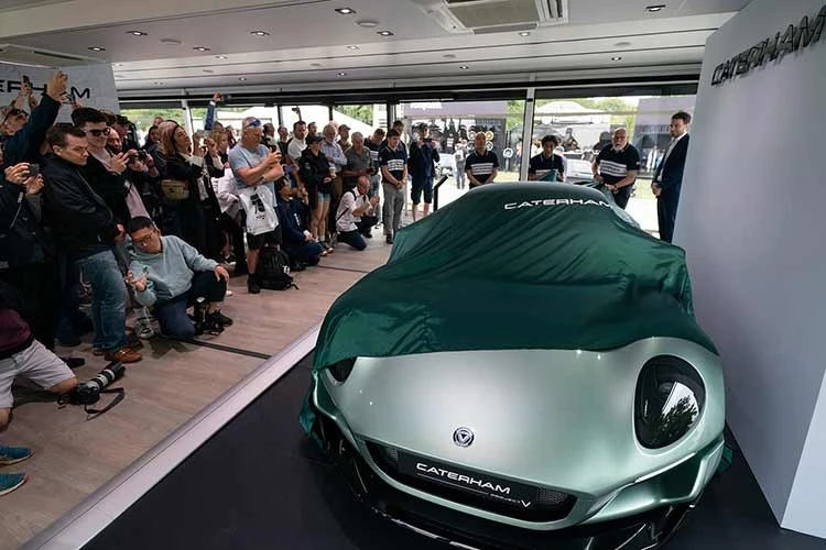 Yamaha bắt tay Caterham ra mắt Project V thể thao, "đấu" với Porsche 911