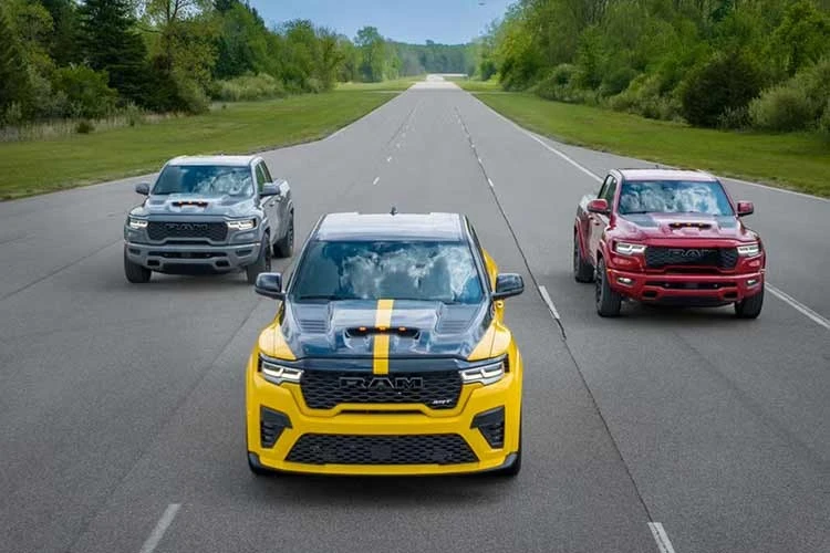 [GALLERY] Ram 1500 Rumble Bee vừa mở bán đã "cháy hàng" chỉ trong 90 phút