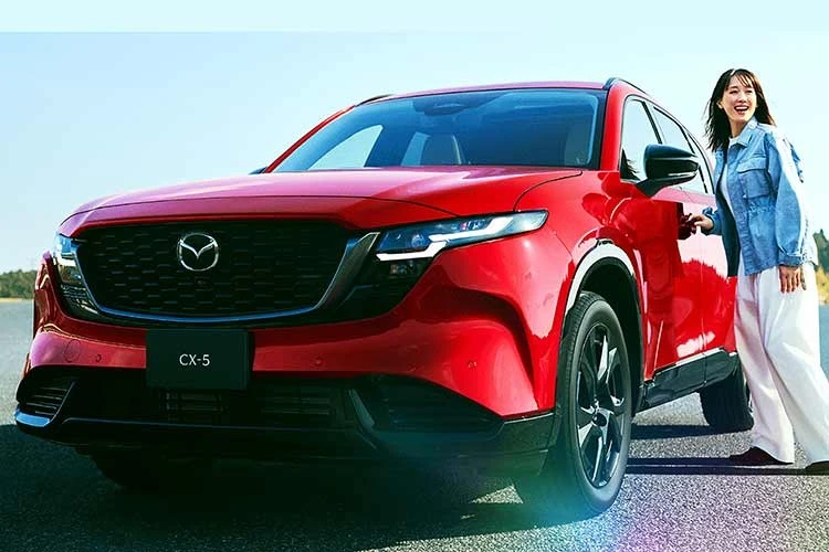 [GALLERY] Mazda CX-5 thế hệ mới "cháy hàng" nhận 10.000 đơn chỉ sau 1 tháng 