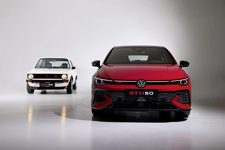 Volkswagen Golf GTI Hatchback sắp tròn sinh nhật lần thứ 50