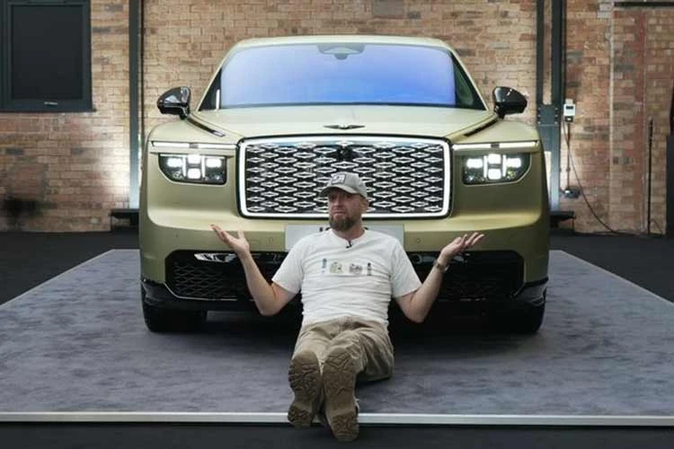 Gallery - [GALLERY] Bentley Torcal trình làng - xe siêu sang điện phá vỡ truyền thống - image 16