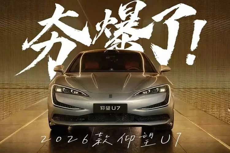 Yangwang U7 2026 từ 2, 3 tỷ đồng - chạy hơn 1.000 km, sạc siêu nhanh