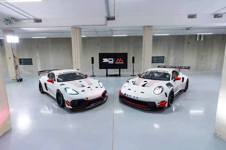 Porsche ra mắt 911 GT3 Cup MR 30 và 718 GT4 RS Clubsport MR 30 đặc biệt