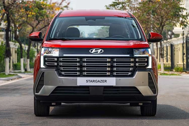 Hyundai Stargazer 2026 ra mắt Việt Nam, giá khởi điểm tăng 80 triệu